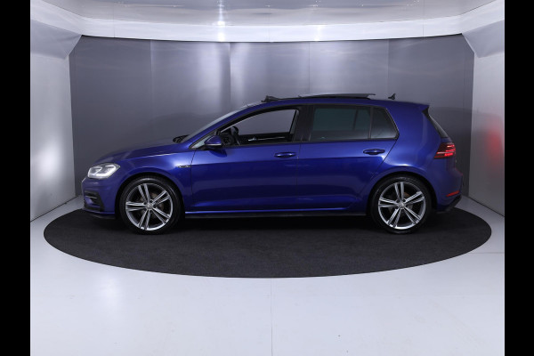 Volkswagen Golf 1.0 TSI Highline Business R 110pk 6bak| Navi| Pano-dak| alarm| 18'LM-velgen