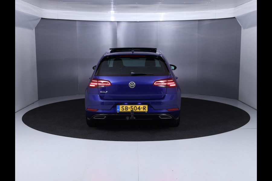 Volkswagen Golf 1.0 TSI Highline Business R 110pk 6bak| Navi| Pano-dak| alarm| 18'LM-velgen