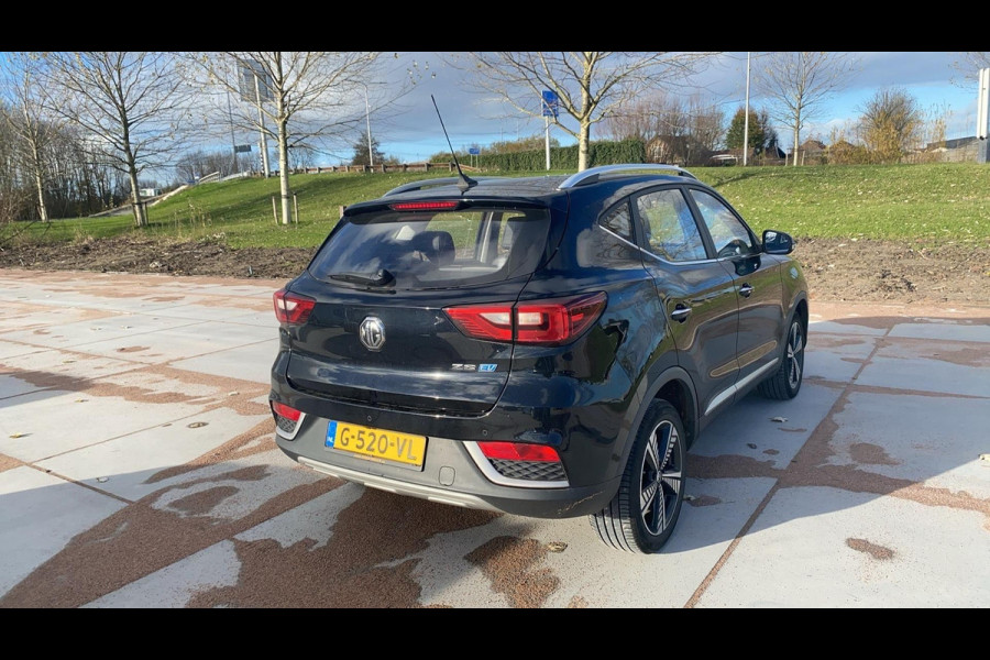 MG ZS EV Luxury 45 kWh