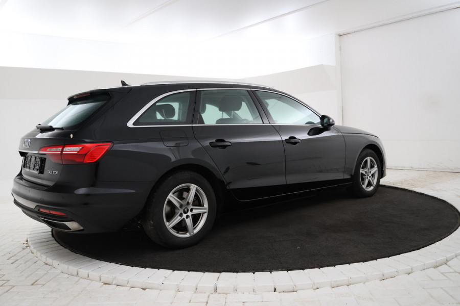 Audi A4 Avant 35 TDI Business Edition Cruise Control, Airco