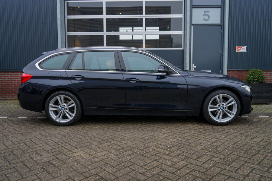 BMW 3 Serie Touring 320i Edition M Sport Shadow High Executive, Panorama dak, Individual Stuur, Navi professional