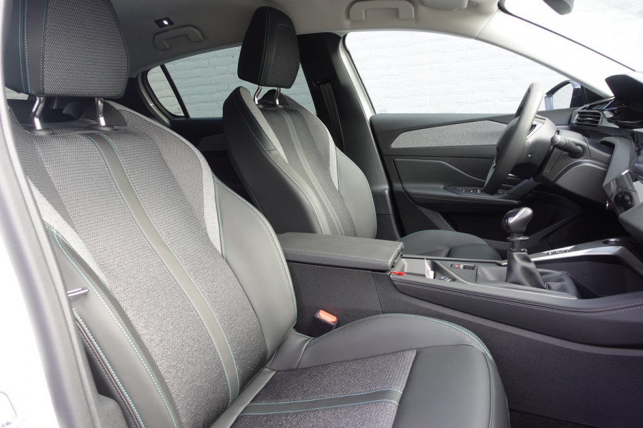 Peugeot 308 1.2 PureTech 130 Allure Pack Business AGR- STOEL | NAV | A.CAM | DRAADL TEL.L