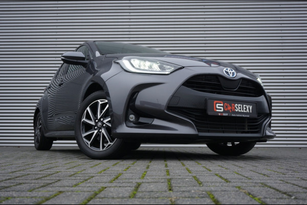 Toyota Yaris Hybrid Dynamic AUTOMAAT FULL-LED | CARPLAY | CAMERA !