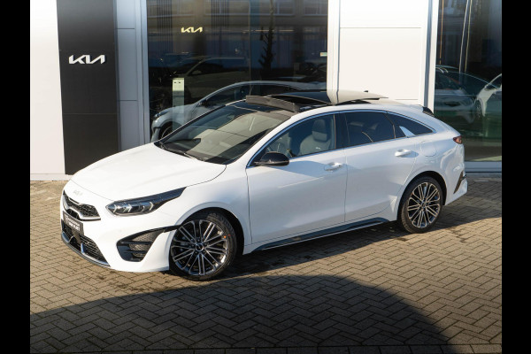 Kia ProCeed 1.5 T-GDi GT-PlusLine |OP VOORRAAD SNEL RIJDEN| Schuifkanteldak | Dodehoek assistentie | Full led koplampen | PDC Voor en achter | JBL speakers |