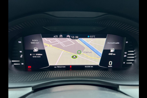 Škoda SCALA 1.0 TSI Ambition | Virtual cockpit | Full-map Navigatie | Apple Carplay