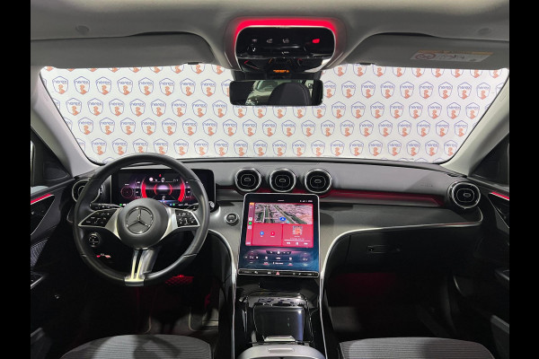 Mercedes-Benz C-Klasse Estate 180 Luxury Line | Pano | Carplay | Camera