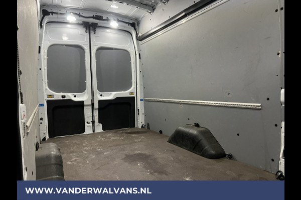 Ford Transit 2.0 TDCI 131pk **BPM VRIJ voor de Ondernemer** L4H3 Euro6 Airco | Navigatie | Camera Apple Carplay, Android Auto, LED, Cruisecontrol, Stoelverwarming, Verwarmde voorruit, Parkeersensoren, Bijrijdersbank