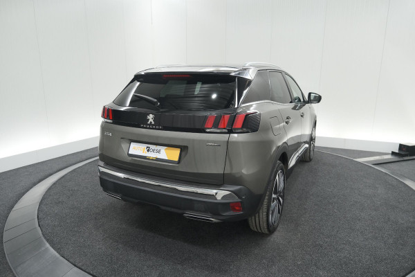 Peugeot 3008 PureTech 130 GT Line | Dodehoekdetectie | Navigatie | Apple Carplay | Parkeersensoren