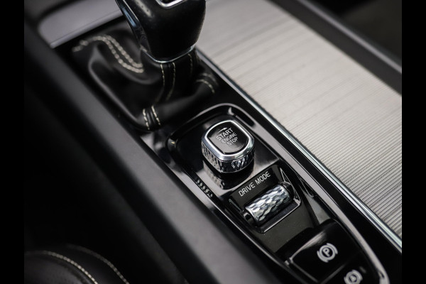 Volvo XC60 2.0 T4 R-Design | Pilot Assist | Trekhaak | Pano | HUD | Camera | Carplay | BLIS