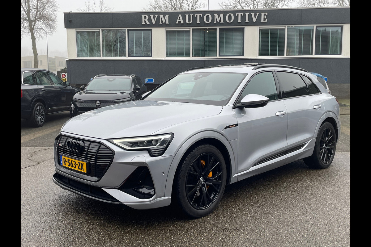 Audi e-tron 55 quattro S LINE 95 kWh BLACK PACK RIJKLAARPRIJS INCL. 12MND BOVAG