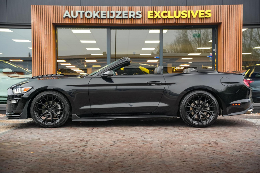 Ford Mustang Convertible 2.3 EcoBoost Stoelverwarming stoel ventilatie camera Shelby pakket