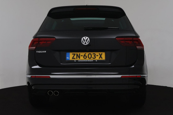 Volkswagen Tiguan 1.5 TSI ACT Highline R Automaat (PANORAMADAK, DIGITALE COCKPIT, CLIMA, STOELVERWARMING, 1e EIGENAAR)