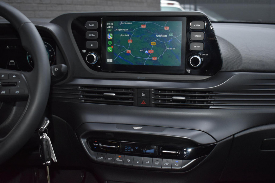 Hyundai i20 1.0 T-GDI 100PK Essential Design | Camera | Carplay | Stoelverwa. | Incl. Garantie