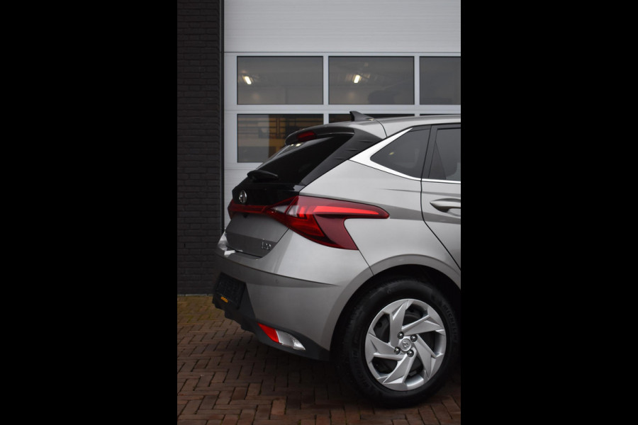 Hyundai i20 1.0 T-GDI 100PK Essential Design | Camera | Carplay | Stoelverwa. | Incl. Garantie