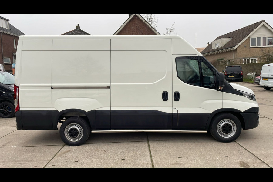 Iveco Daily 35S14 2.3 L2H2 Automaat EURO 6