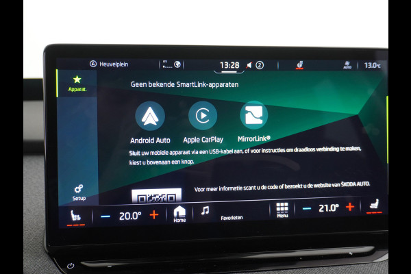 Škoda ENYAQ iV 80 Apple Carplay Android Auto Navi Pano-dak HUD Trekhaak Ecc Elec.Stoel met memory Adaptieve Cruise Control Camera Keyless Led P Stoelverwarming Bluetooth Dodehoek detector Draadloze tel.lader Lmv 20" Rijstrooksensor Regen-Lichtsensor 1e Eigenaar