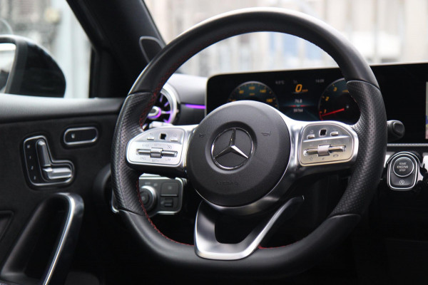 Mercedes-Benz A-Klasse 200 AMG/PANO/SFEERV/CARPLAY/MEMORY/VOLL