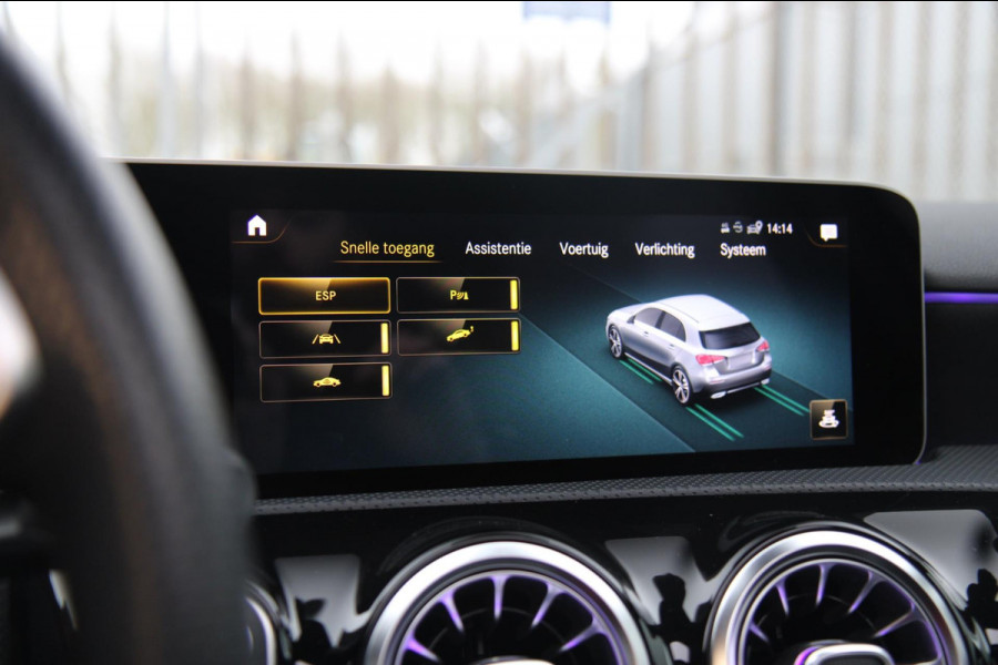 Mercedes-Benz A-Klasse 200 AMG/PANO/SFEERV/CARPLAY/MEMORY/VOLL