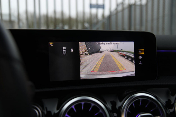 Mercedes-Benz A-Klasse 200 AMG/PANO/SFEERV/CARPLAY/MEMORY/VOLL