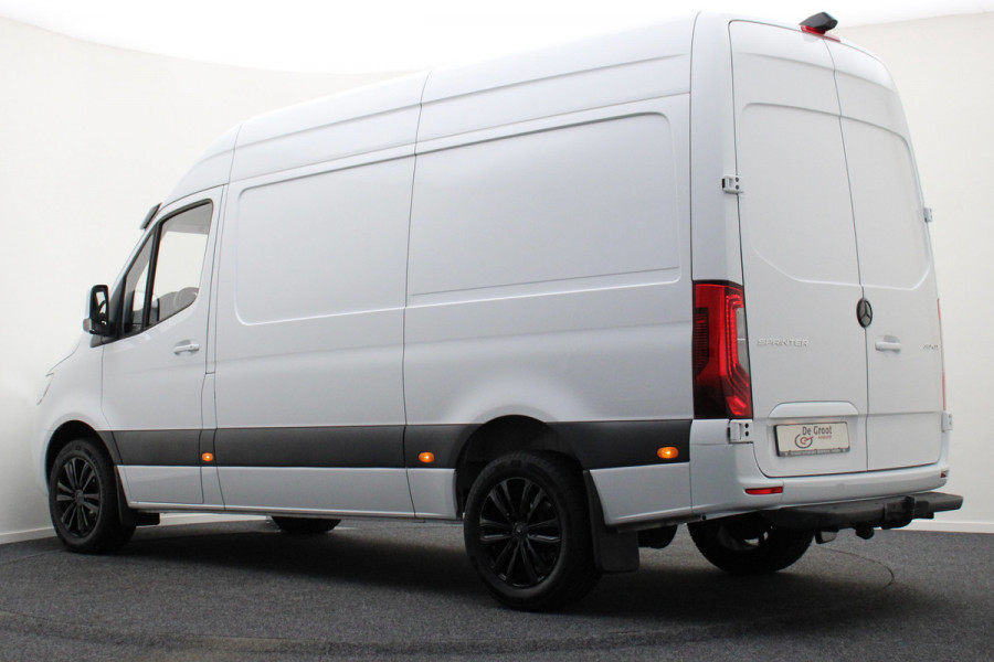 Mercedes-Benz Sprinter 317 CDI Aut. L2H2 Airco, Standkachel, LED, Apple Carplay, Cruise, Camera, DAB, Trekhaak, 18''