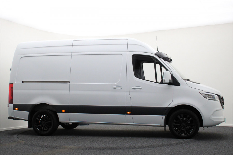 Mercedes-Benz Sprinter 317 CDI Aut. L2H2 Airco, Standkachel, LED, Apple Carplay, Cruise, Camera, DAB, Trekhaak, 18''