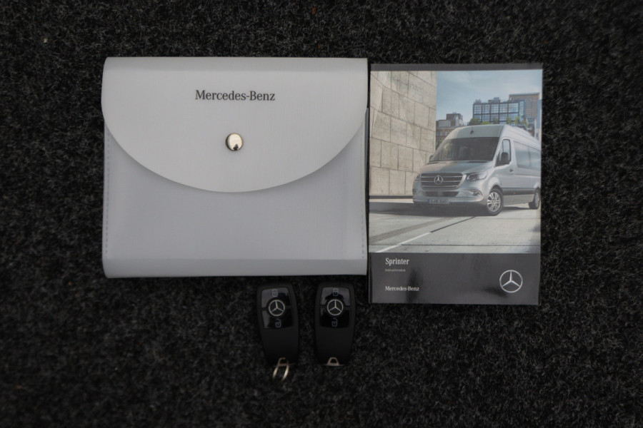 Mercedes-Benz Sprinter 317 CDI Aut. L2H2 Airco, Standkachel, LED, Apple Carplay, Cruise, Camera, DAB, Trekhaak, 18''