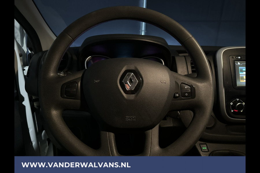 Renault Trafic 2.0 dCi 120pk L2H1 Euro6 Airco | Navigatie | LED | Trekhaak | Cruisecontrol | Parkeersensoren Bijrijdersbank