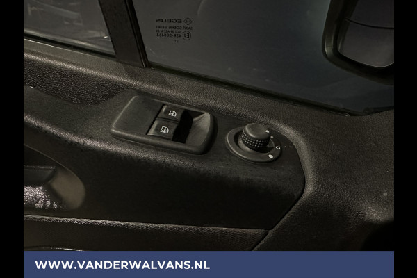 Renault Trafic 2.0 dCi 120pk L2H1 Euro6 Airco | Navigatie | LED | Trekhaak | Cruisecontrol | Parkeersensoren Bijrijdersbank