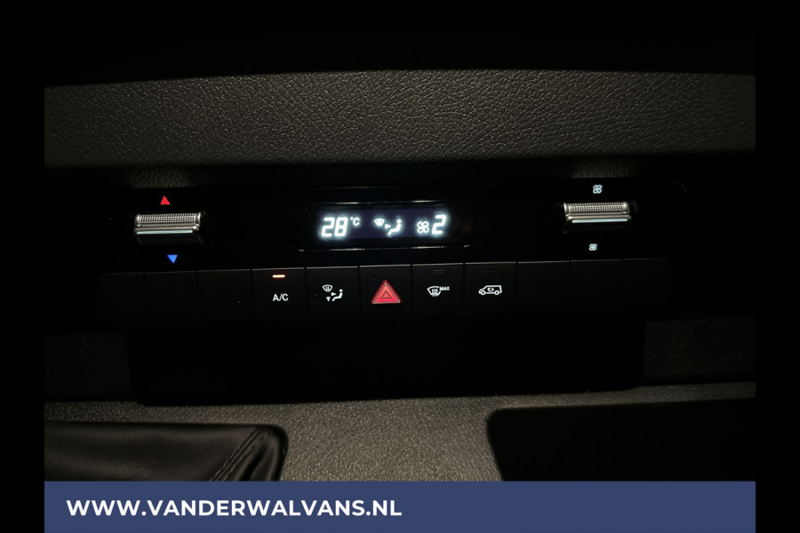 Mercedes-Benz Sprinter 315 CDI 150pk L3H2 Euro6 Airco | 360 graden Camera | Navigatie | Apple Carplay Android Auto, Cruisecontrol, Parkeersensoren, Stoelverwarming, Chauffeursstoel, Bijrijdersbank