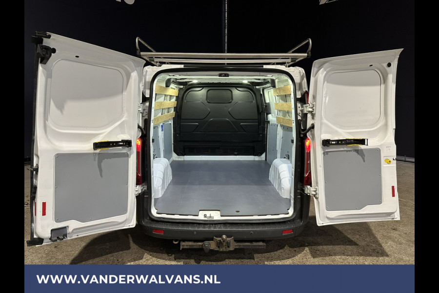 Ford Transit Custom 2.0 TDCI L1H1 Euro6 Airco | Imperiaal | Trekhaak | Navigatie | Cruisecontrol | Parkeersensoren Bijrijdersbank