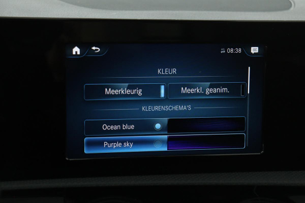 Mercedes-Benz A-Klasse 250e Advantage | Stoelverwarming | Carplay | Sfeerverlichting | Half leder | Park Assist | Navigatie | Full LED | Climate control