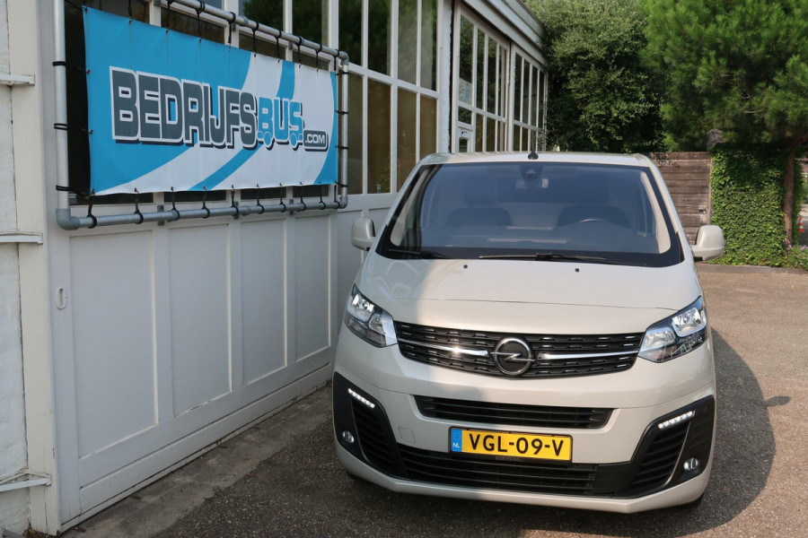 Opel Vivaro 2.0 150PK lang I1eEig!|innovation|Camera|Cruise|Trekhaak|Netjes!