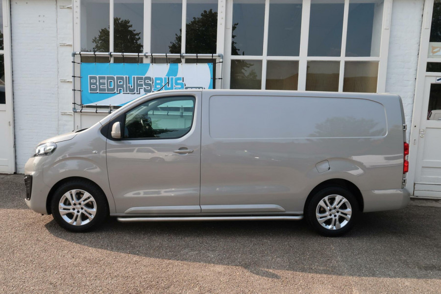 Opel Vivaro 2.0 150PK lang I1eEig!|innovation|Camera|Cruise|Trekhaak|Netjes!