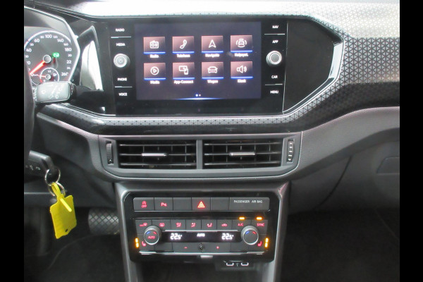 Volkswagen T-Cross 1.0 TSI Style Aut Leer Clima Carplay