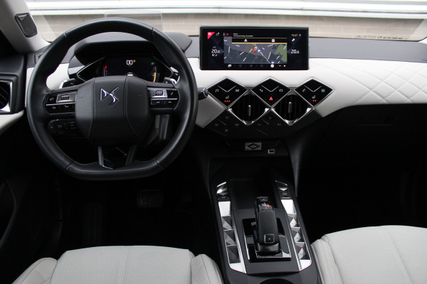 DS DS 3 Crossback 1.2 PureTech 155PK Rivoli | Massage | Leder | Head-Up | Focal Audio
