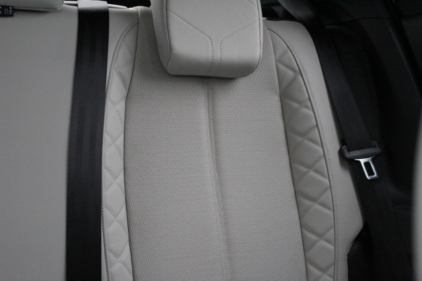 DS DS 3 Crossback 1.2 PureTech 155PK Rivoli | Massage | Leder | Head-Up | Focal Audio