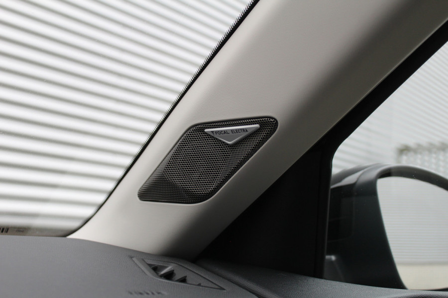 DS DS 3 Crossback 1.2 PureTech 155PK Rivoli | Massage | Leder | Head-Up | Focal Audio