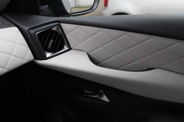DS DS 3 Crossback 1.2 PureTech 155PK Rivoli | Massage | Leder | Head-Up | Focal Audio