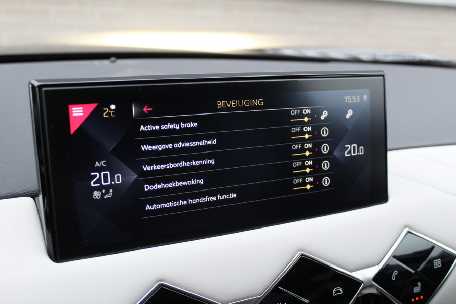 DS DS 3 Crossback 1.2 PureTech 155PK Rivoli | Massage | Leder | Head-Up | Focal Audio