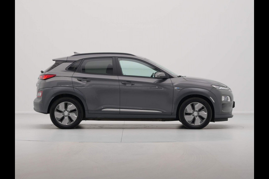 Hyundai Kona EV Premium 64 kWh Navigatie Stoelventilatie Side Assist Camera 283