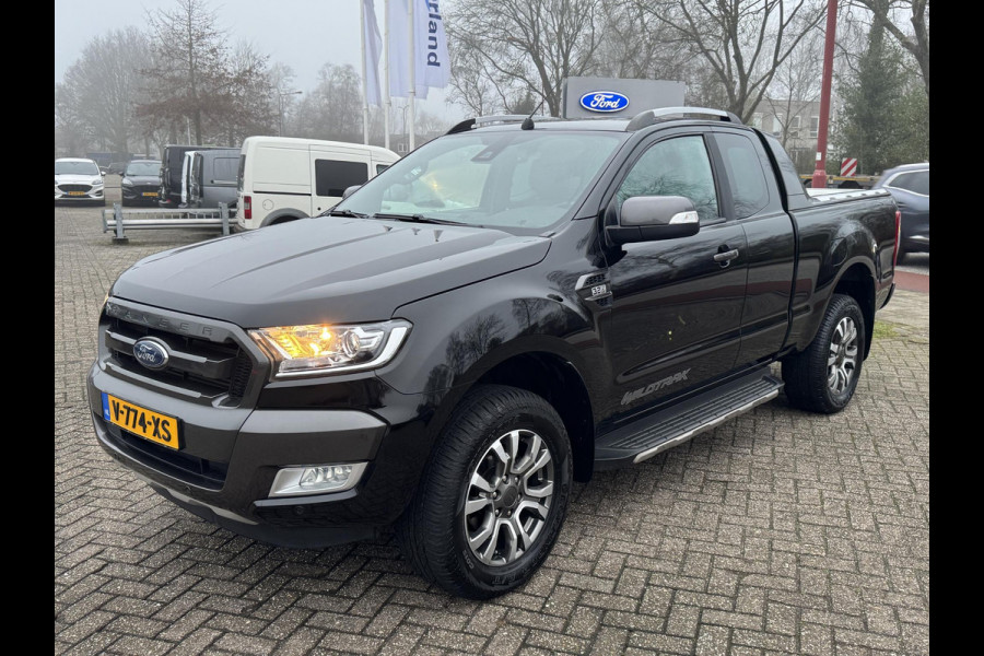 Ford Ranger 3.2 TDCi Wildtrak Supercab 200pk SCI Automaat | Trekhaak | Achteruitrijcamera | Adaptieve Cruise | Voorruit verwarming | Rollertop