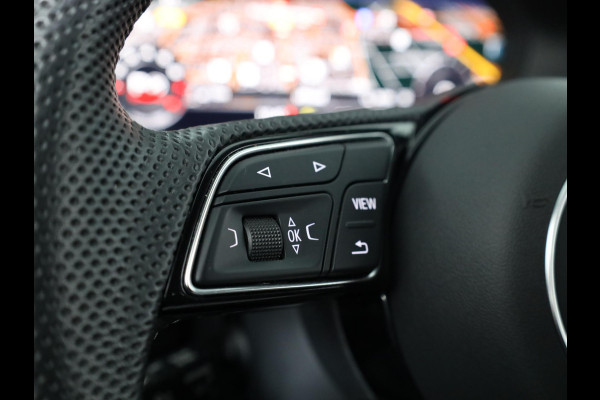 Audi Q2 35 TFSI S Edition 150 pk S-tronic | Private lease vanaf € 638,- pm | Verlengde garantie | Navigatie | Parkeersensoren achter | Adaptieve cruise control | Stoelverwarming | Matrix LED koplampen | S-line |