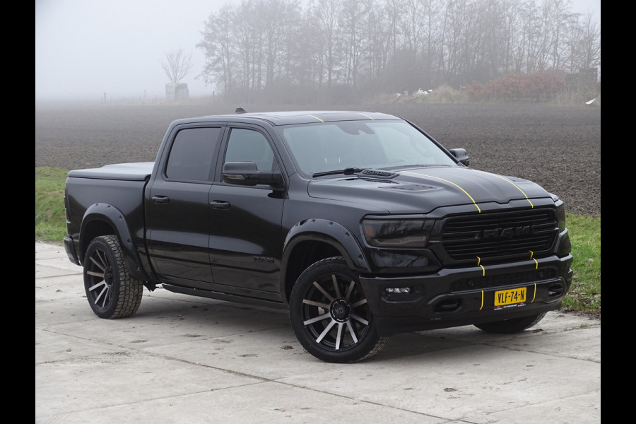 Dodge Ram 1500 Laramie Sport | Wide-body | V8 Edition