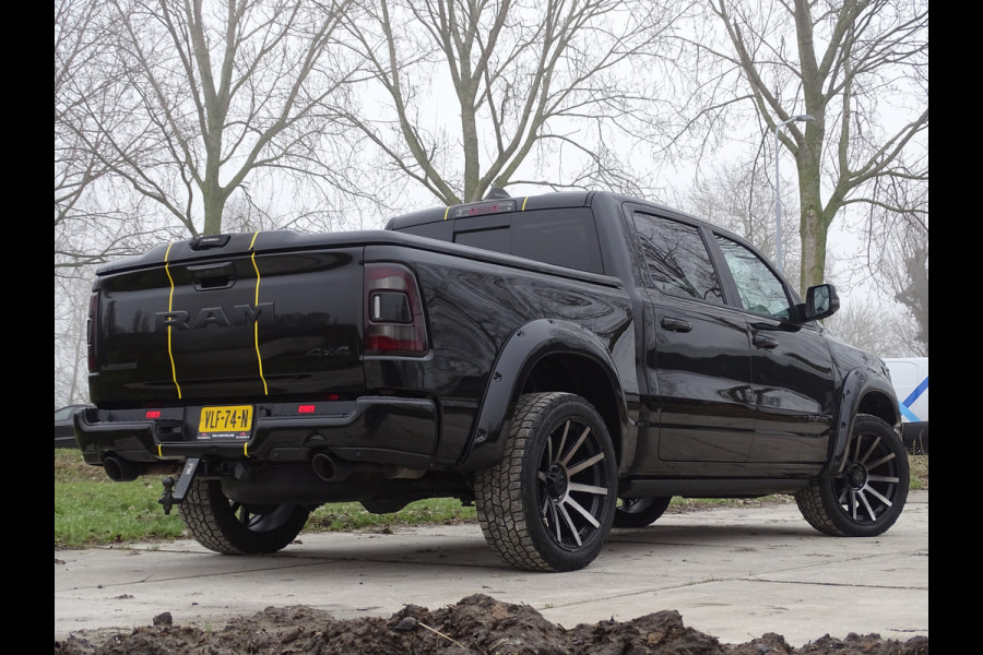 Dodge Ram 1500 Laramie Sport | Wide-body | V8 Edition