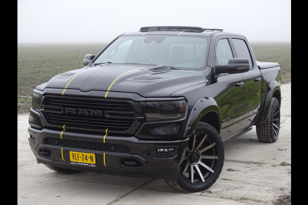 Dodge Ram 1500 Laramie Sport | Wide-body | V8 Edition