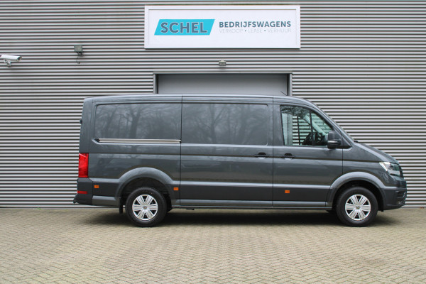 Volkswagen Crafter 35 2.0 TDI L3H2 177pk - Facelift - Navigatie - LED - Geveerde stoel - Virtual cockpit - Camera - Verwarmd stuur - Stoelverwarmin