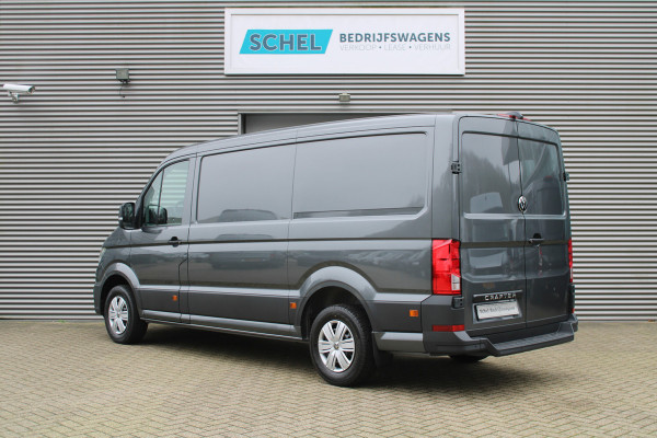 Volkswagen Crafter 35 2.0 TDI L3H2 177pk - Facelift - Navigatie - LED - Geveerde stoel - Virtual cockpit - Camera - Verwarmd stuur - Stoelverwarmin