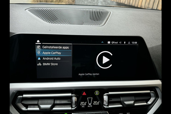 BMW 3 Serie Touring 318i Executive Automaat | Half-leer | LED koplampen | Navigatiesysteem | Apple CarPlay | Climate control | Sport Line |