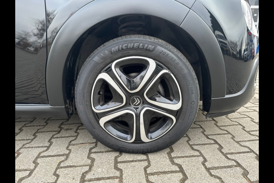 Citroën C3 1.2 PureTech Shine Automaat (BOVAG/RIJKLAAR)