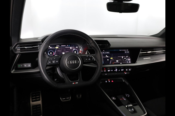 Audi A3 Limousine 30 TFSI S edition 110 pk S-tronic | Private lease vanaf € 629,- pm | Verlengde garantie | Navigatie | Parkeersensoren achter | Adaptieve cruise control | S-Line |